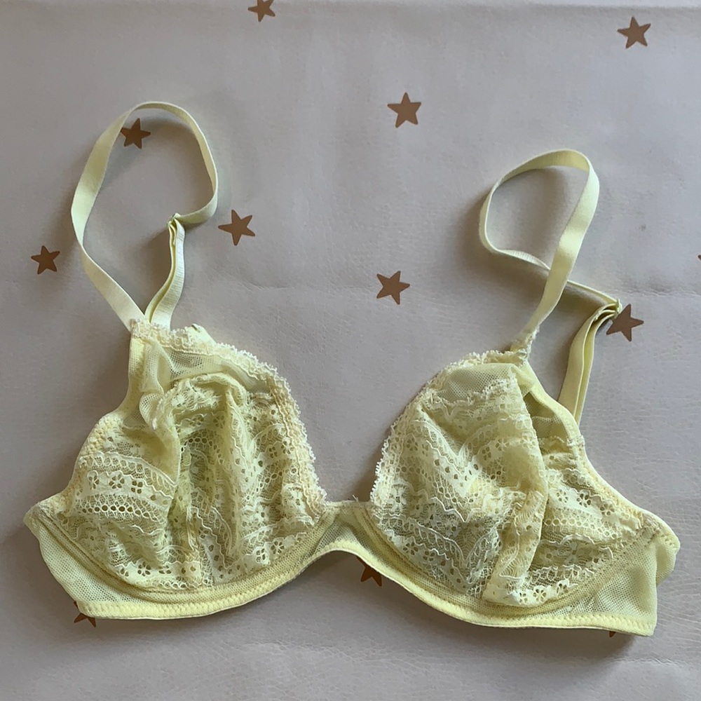 Intimately yellow Bra